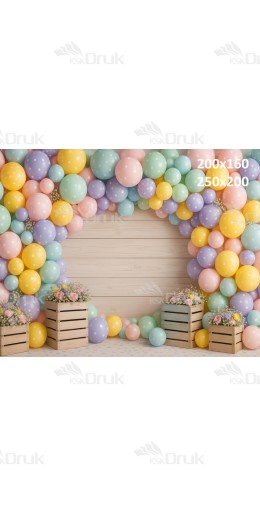 Tło fotograficzne z pastelową bramą balonową i konfetti na podłodze | E548